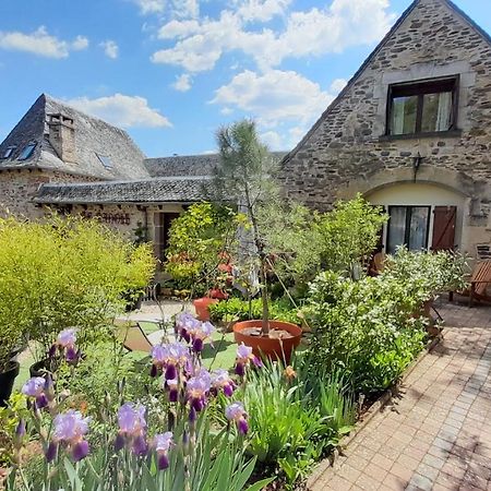إستين B&B Manoir De La Fabregues المظهر الخارجي الصورة