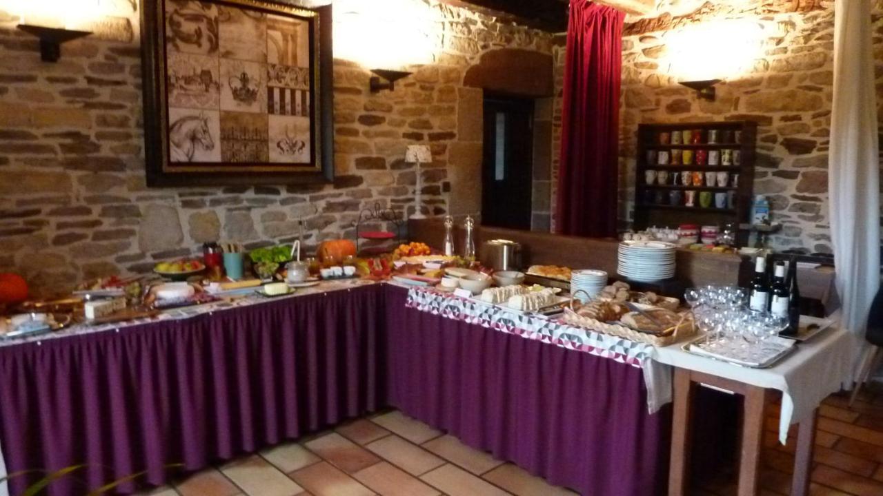 إستين B&B Manoir De La Fabregues المظهر الخارجي الصورة