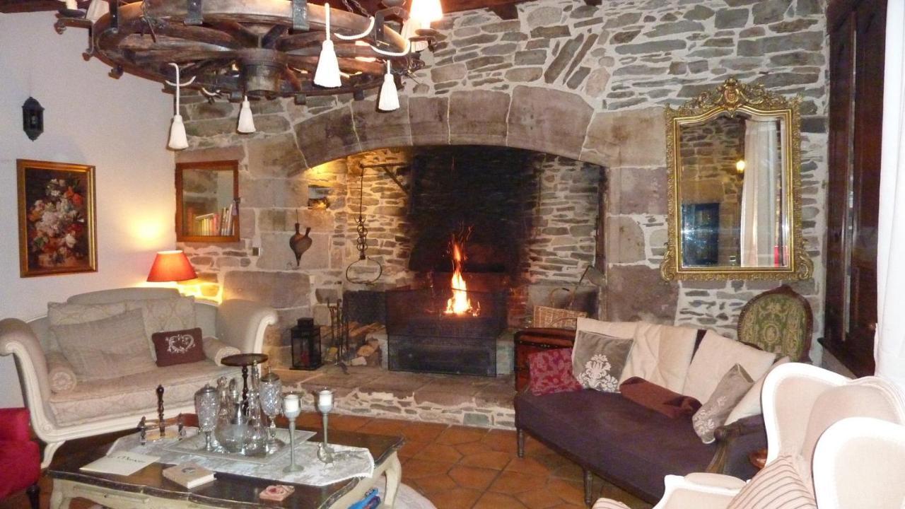 إستين B&B Manoir De La Fabregues المظهر الخارجي الصورة